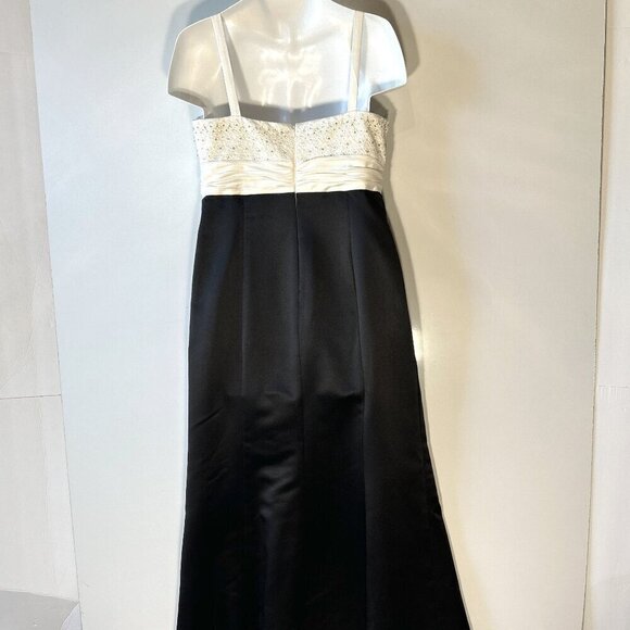 David's Bridal 2pc SZ16 Black & White Satin Lace Beaded Formal Wedding Black Tie - Picture 8 of 12